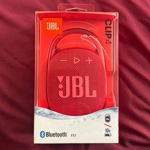 JBL clip 4 Red